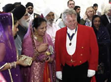 Punjabi Sikh Wedding Toastmaster at a milni ceremony