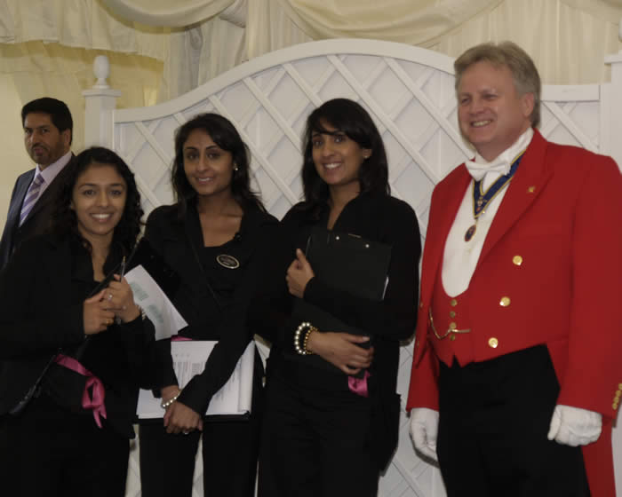 Toastmaster and Hindu wedding planners Amore at Parklands, Quendon, Essex.